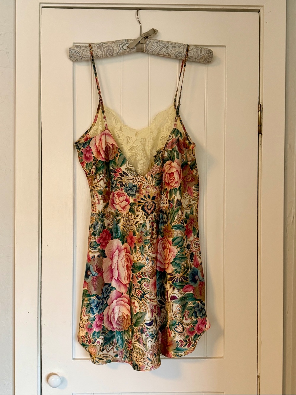 Beautiful Floral Lace Trim Satin Slip Nighty With Matching Kimono Robe - Picture 2 of 6
